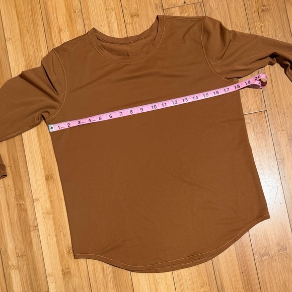 Lululemon High-Neck Running and Training Long Sleeve Shirt
Roasted Brown Size 8 - Picture 9 of 14